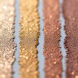 Nahaufnahme von Effektpigmenten auf einem Tuch